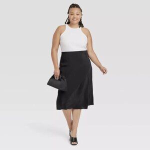 Ava & Viv Women's 4X Black High Rise Bias Midi Skirt